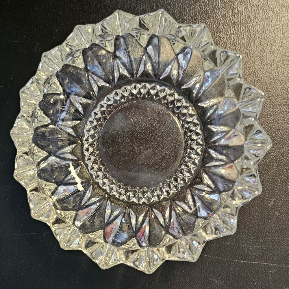 KIG Indonesia Clear Pressed Glass Sawtooth Rim Diamond Point Bowl 6.25 inch